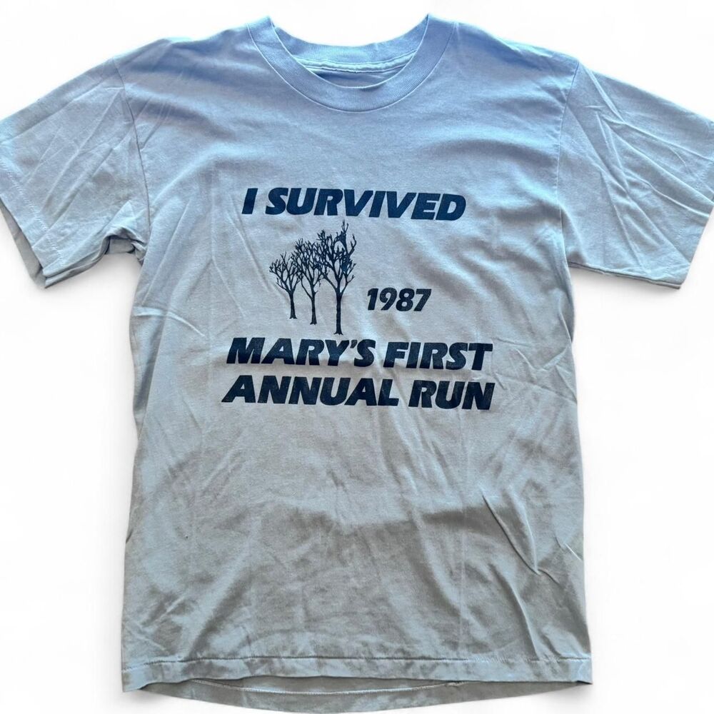 Source-unknown Men's Grey and Tan T-shirt